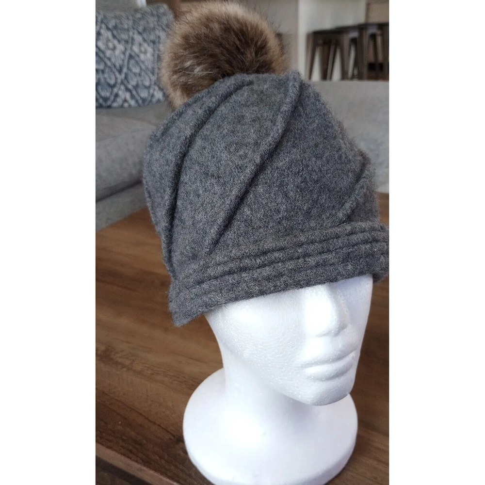 Four Buttons By San Diego Hat Co. Wool Pom Pom Beanie Hat Gray/Brown EUC